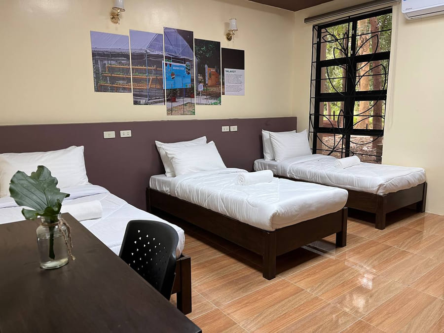 Farmers Hostel visual tour